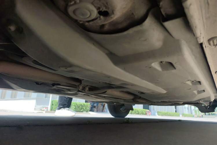 Used Skoda Rapid 2013 1.6L Manual Enjoyment Model Chassis Front Left