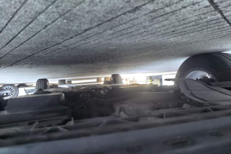 Used Skoda Rapid 2013 1.6L Automatic Smart Selection Model Chassis Front
