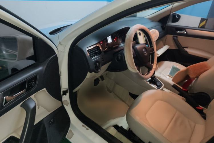 Used Skoda Rapid 2013 1.6L Automatic Preferred Model Driver Seat