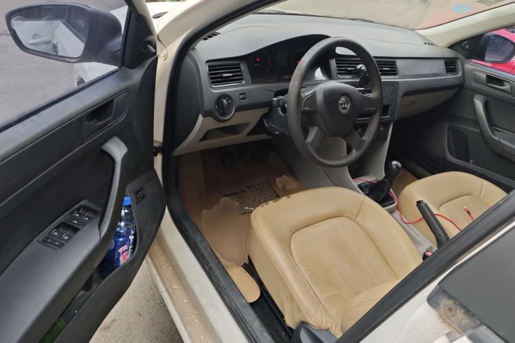Used Skoda Rapid 2013 1.4L Manual Enjoyment Model Driver Seat