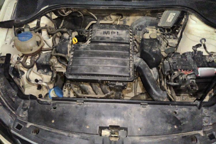 Used Skoda Rapid 2013 1.4L Manual Enjoyment Model Engine Bay