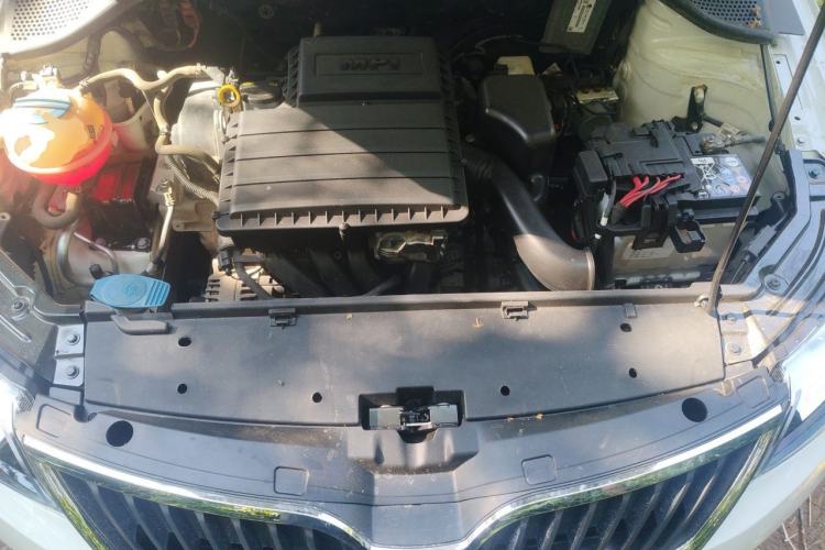 Used Skoda Rapid 2013 1.6L Manual Smart Selection Model Engine Bay