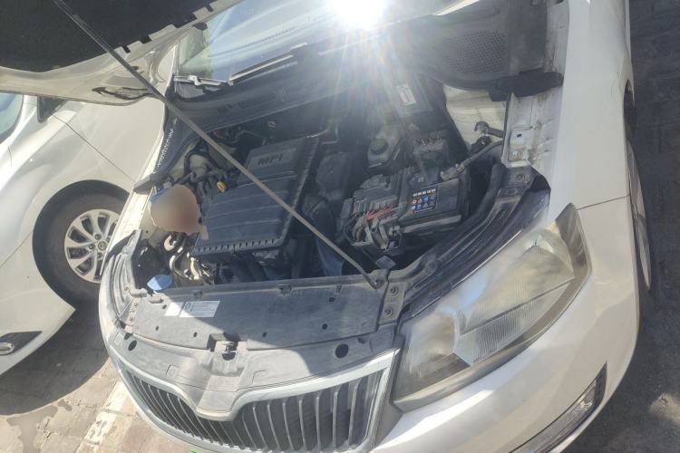 Used Skoda Rapid 2013 1.6L Manual Smart Selection Model Engine Bay