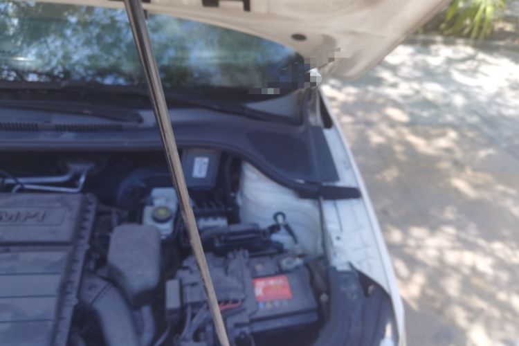 Used Skoda Rapid 2013 1.6L Automatic Smart Selection Model Engine Bay Left