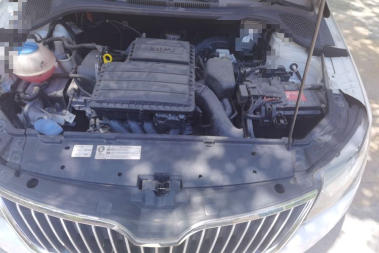 Used Skoda Rapid 2013 1.6L Automatic Smart Selection Model Engine Bay