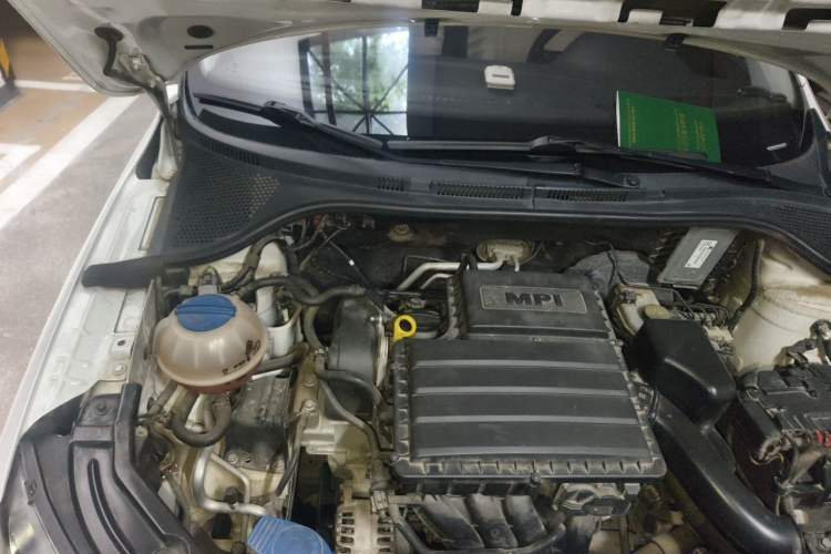 Used Skoda Rapid 2013 1.4L Manual Enjoyment Model Engine Bay Right
