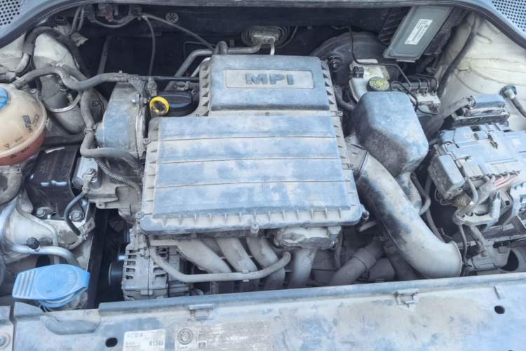 Used Skoda Rapid 2013 1.6L Automatic Smart Selection Model Engine Bay