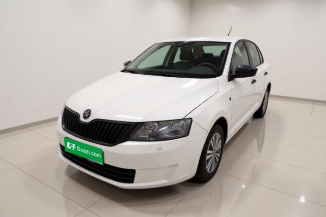 Used Skoda Rapid 2013 1.4L Manual Enjoyment Model