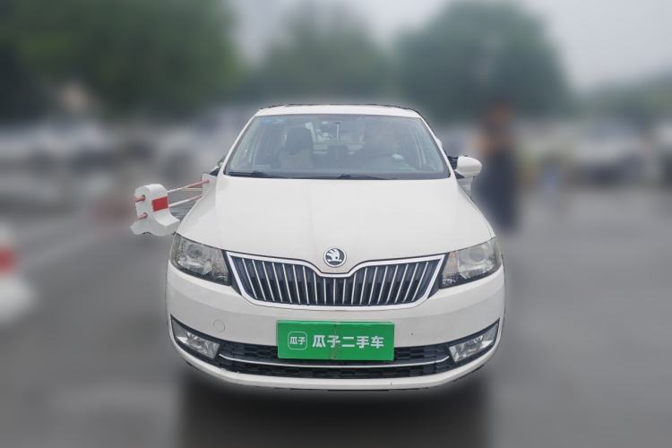 Used Skoda Rapid 2013 1.6L Automatic Smart Selection Model Front
