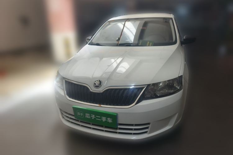 Used Skoda Rapid 2013 1.4L Manual Enjoyment Model Front