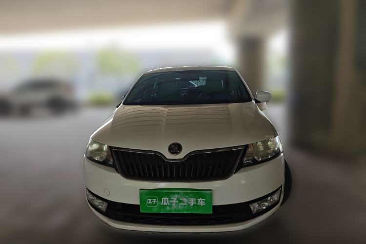 Used Skoda Rapid 2013 1.6L Manual Smart Selection Model Front