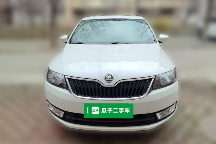 Used Skoda Rapid 2013 1.6L Manual Smart Selection Model Front