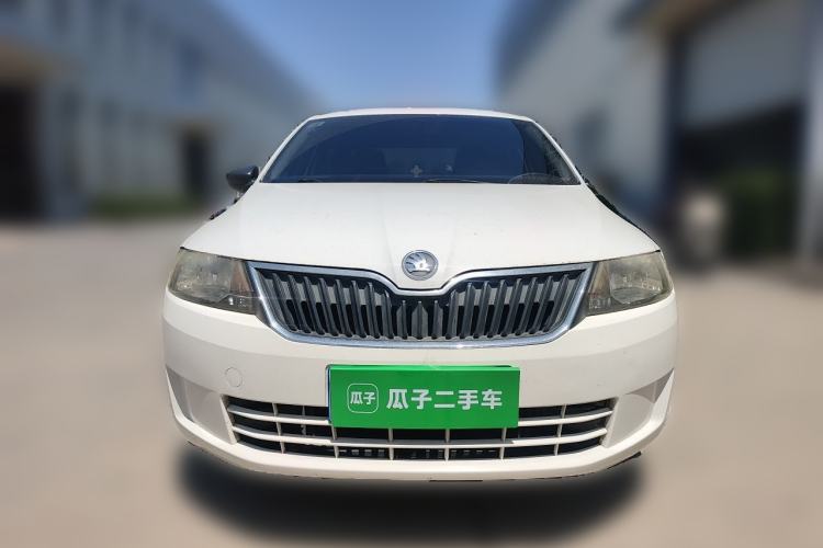 Used Skoda Rapid 2013 1.6L Manual Enjoyment Model Front