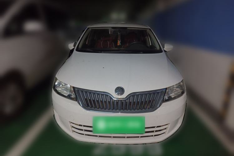 Used Skoda Rapid 2013 1.4L Manual Enjoyment Model Front