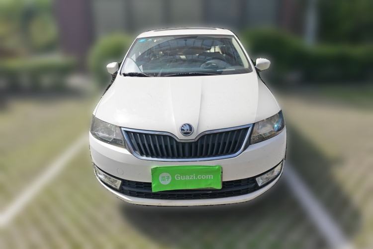 Used Skoda Rapid 2013 1.6L Manual Smart Selection Model Front