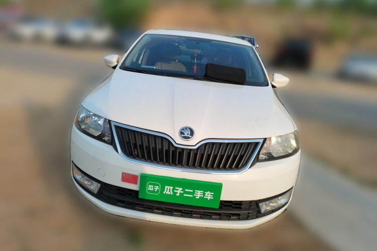 Used Skoda Rapid 2013 1.6L Manual Smart Selection Model Front