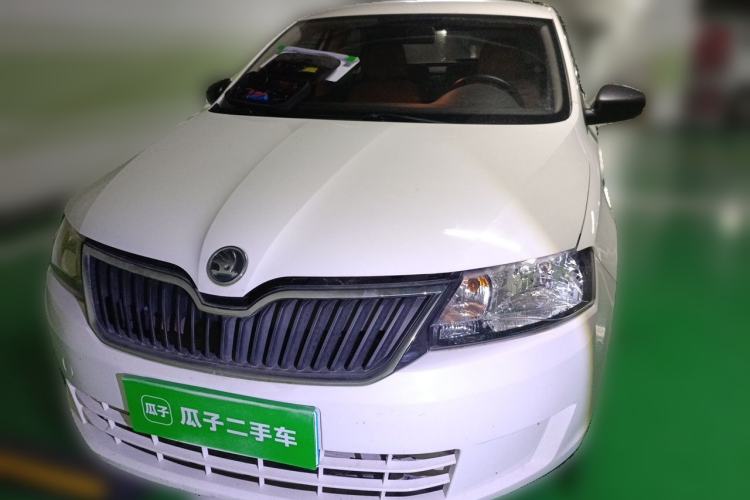 Used Skoda Rapid 2013 1.6L Manual Enjoyment Model Front
