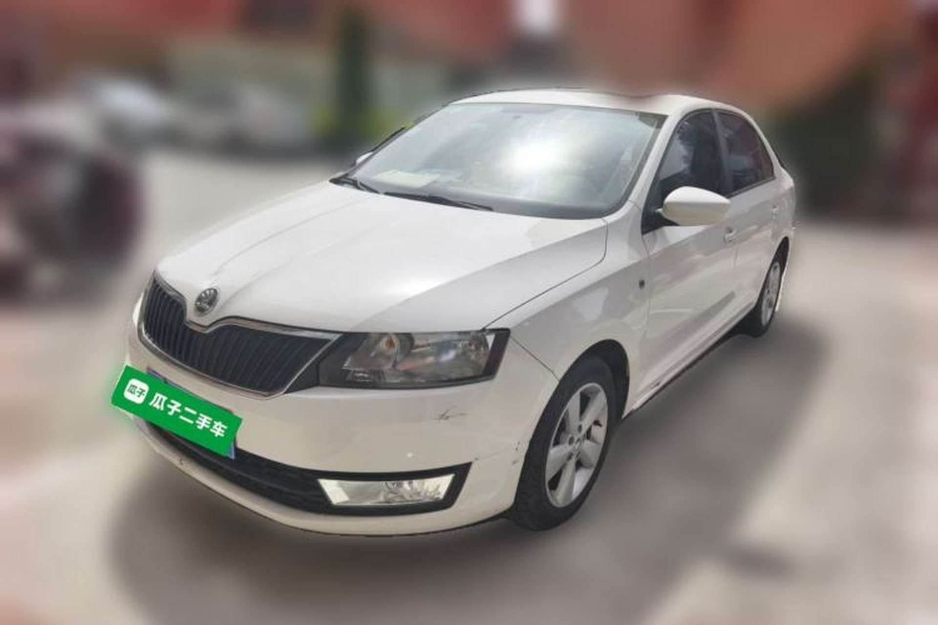 Used Skoda Rapid 2013 1.6L Automatic Smart Selection Model Front Left 45 Deg
