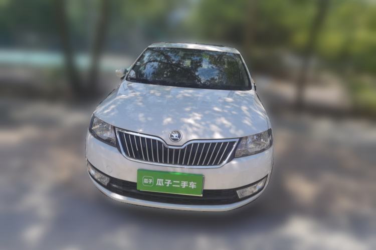 Used Skoda Rapid 2013 1.6L Automatic Smart Selection Model Front