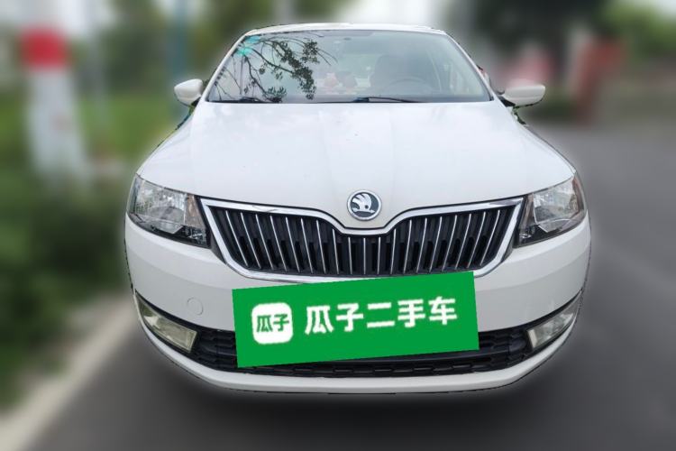 Used Skoda Rapid 2013 1.6L Manual Preferred Version Front