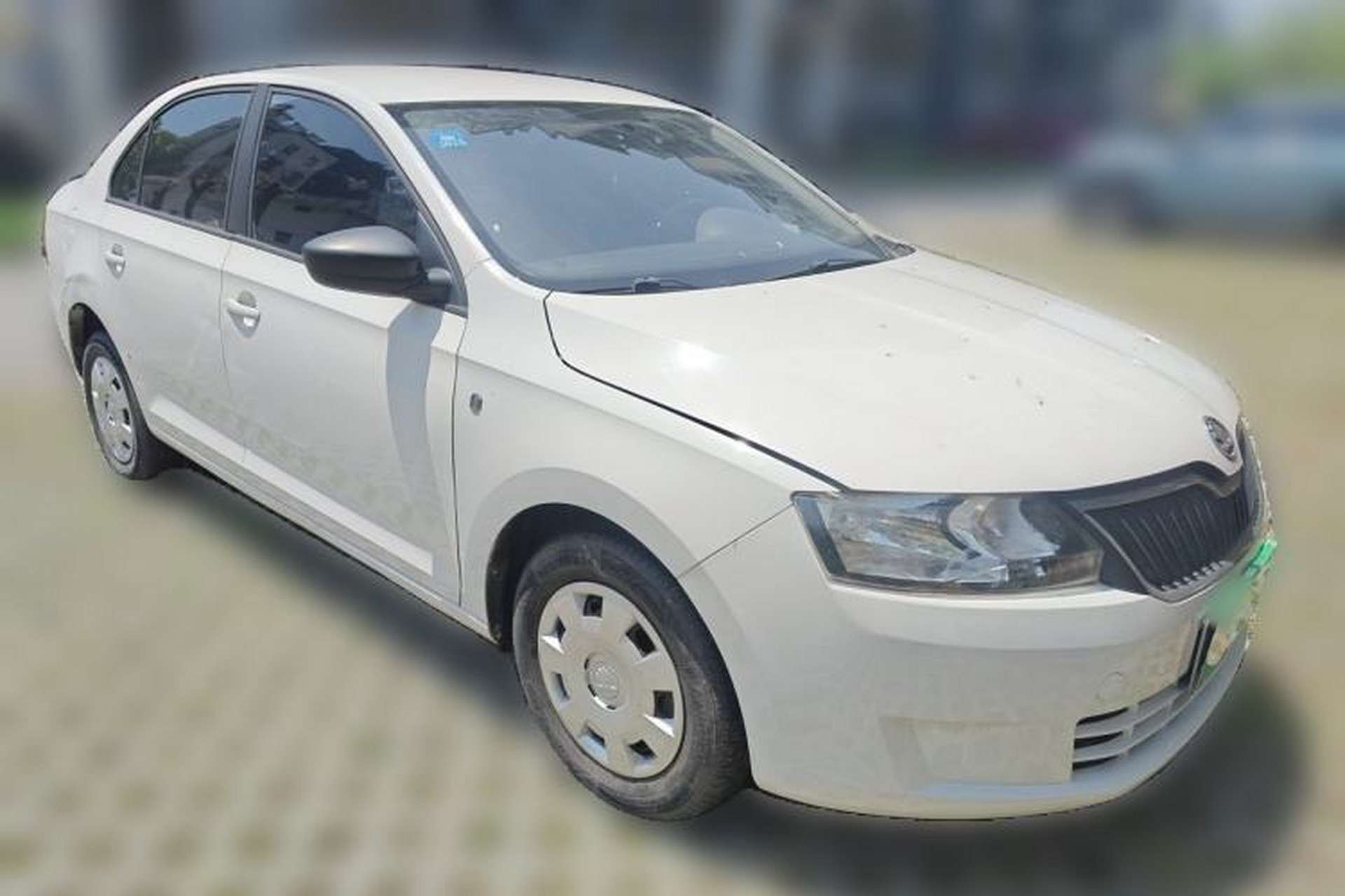 Used Skoda Rapid 2013 1.6L Manual Enjoyment Model Front Right 45 Deg
