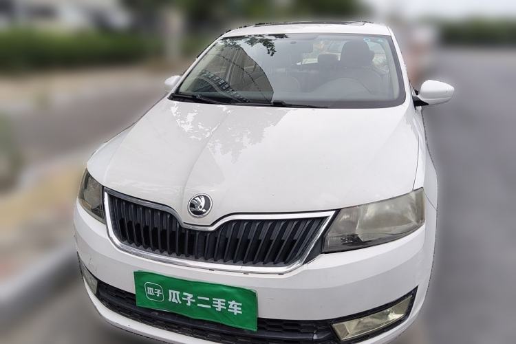 Used Skoda Rapid 2013 1.6L Manual Smart Selection Model Front