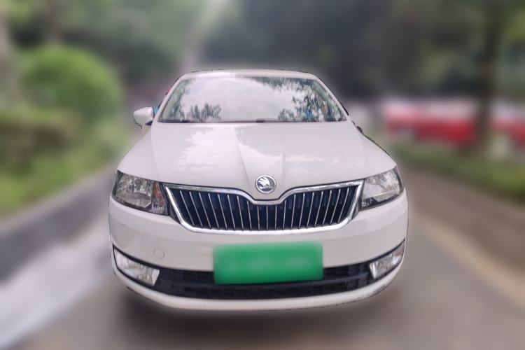 Used Skoda Rapid 2013 1.6L Automatic Smart Selection Model Front