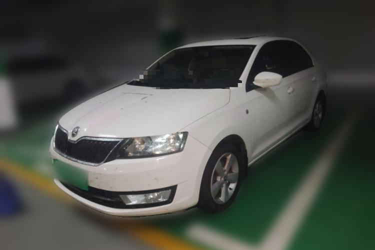 Ojetý Skoda Rapid 2013 1.6L Automatic Smart Selection Model Guazi used car, China used car export, Used car for sale, Used cars, Cheapest cars for sale