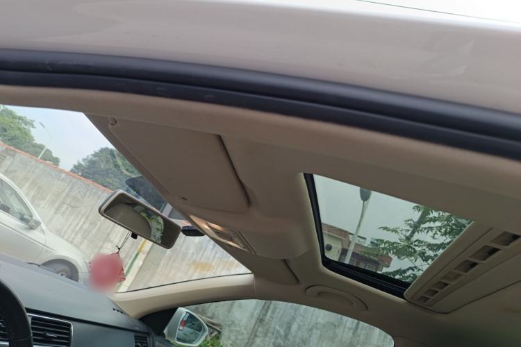 Used Skoda Rapid 2013 1.6L Automatic Smart Selection Model Headliner