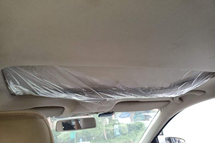 Used Skoda Rapid 2013 1.6L Automatic Smart Selection Model Headliner