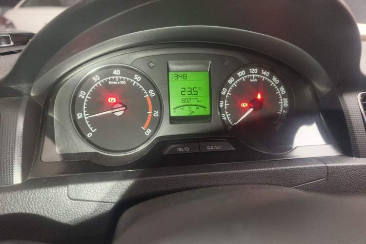 Used Skoda Rapid 2013 1.4L Manual Enjoyment Model Instrument Cluster