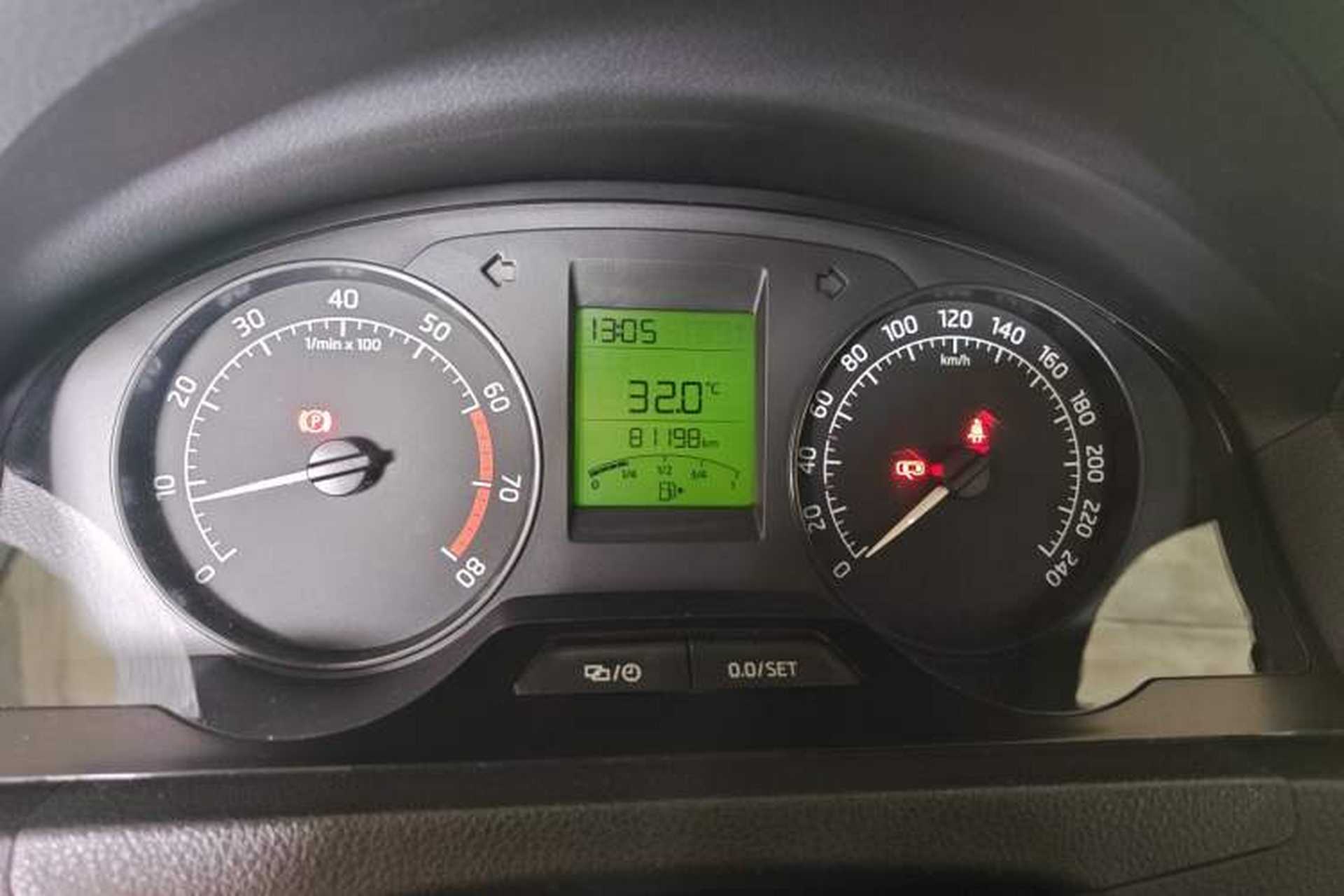 Used Skoda Rapid 2013 1.6L Manual Smart Selection Model Instrument Cluster