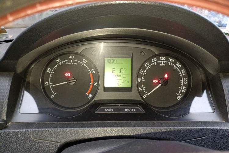 Used Skoda Rapid 2013 1.4L Manual Enjoyment Model Instrument Cluster