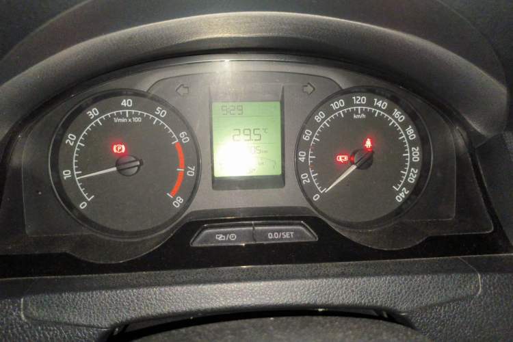 Used Skoda Rapid 2013 1.4L Manual Enjoyment Model Instrument Cluster