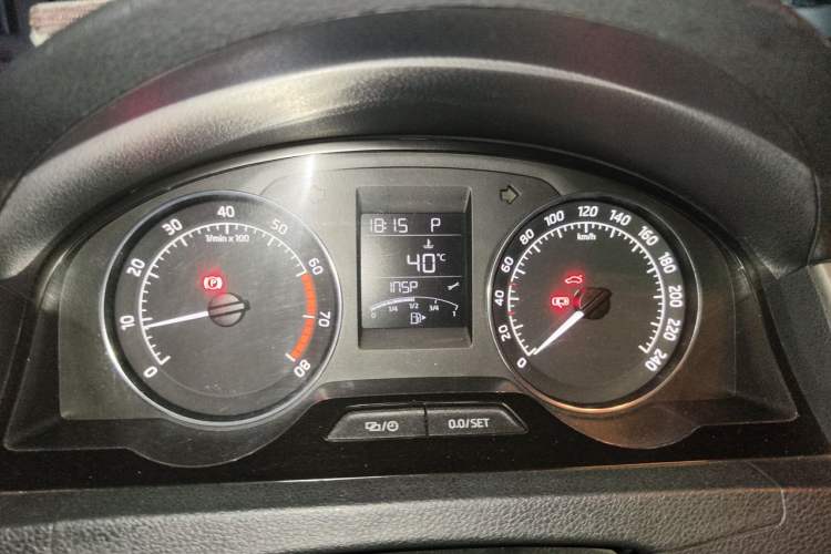 Used Skoda Rapid 2013 1.6L Automatic Preferred Model Instrument Cluster
