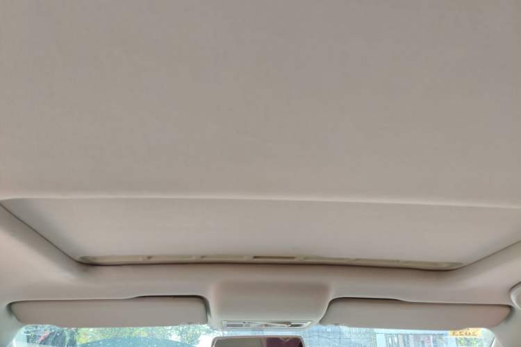 Used Skoda Rapid 2013 1.6L Automatic Smart Selection Model Interior 7