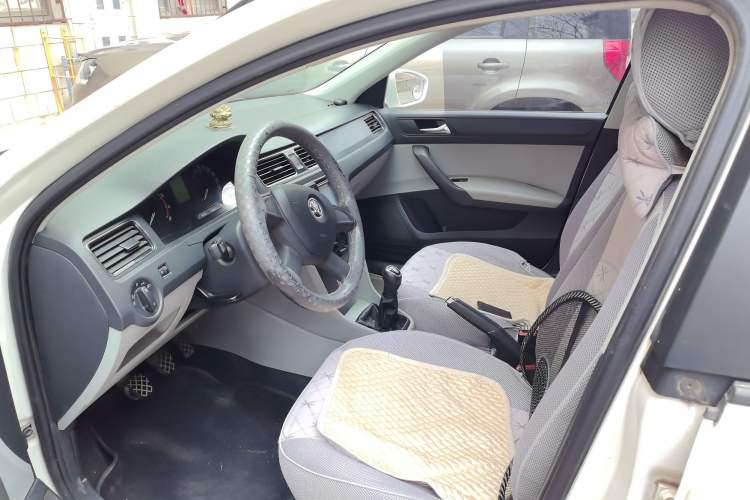 Used Skoda Rapid 2013 1.6L Manual Smart Selection Model Left Front Seat