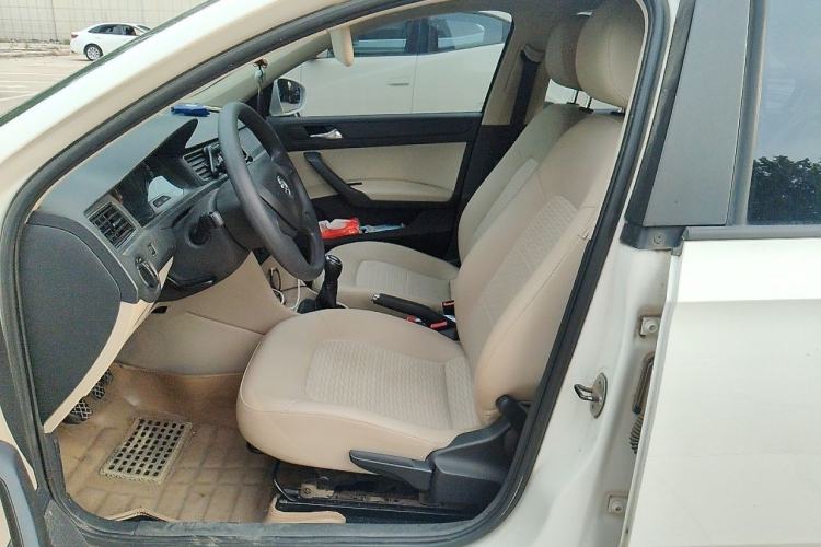 Used Skoda Rapid 2013 1.6L Manual Smart Selection Model Left Front Seat