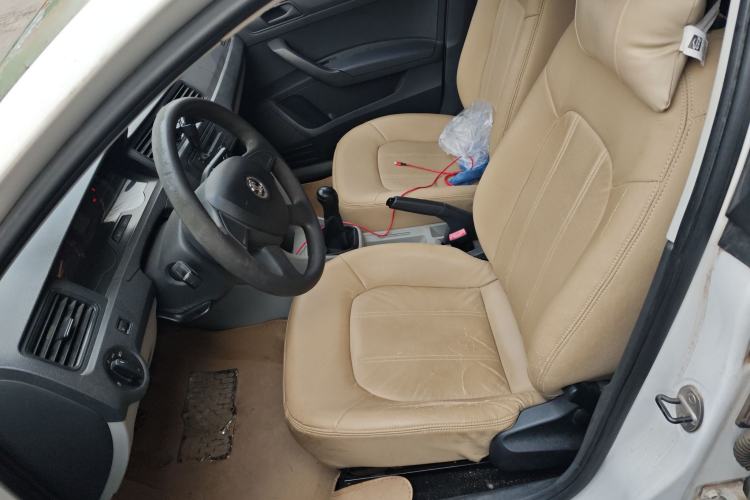 Used Skoda Rapid 2013 1.4L Manual Enjoyment Model Left Front Seat