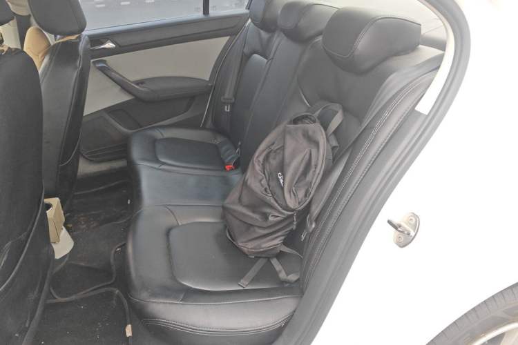 Used Skoda Rapid 2013 1.6L Automatic Smart Selection Model Left Rear Seat
