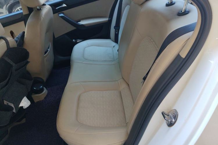Used Skoda Rapid 2013 1.6L Manual Smart Selection Model Left Rear Seat