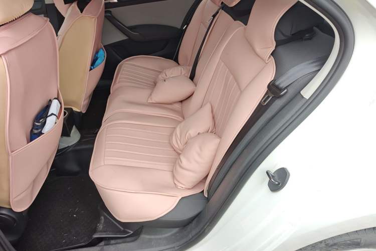 Used Skoda Rapid 2013 1.6L Automatic Smart Selection Model Left Rear Seat
