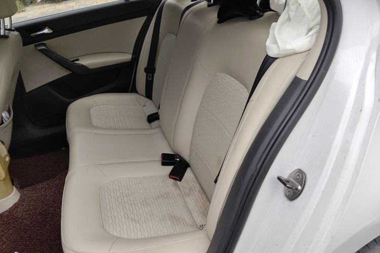 Used Skoda Rapid 2013 1.6L Manual Smart Selection Model Left Rear Seat