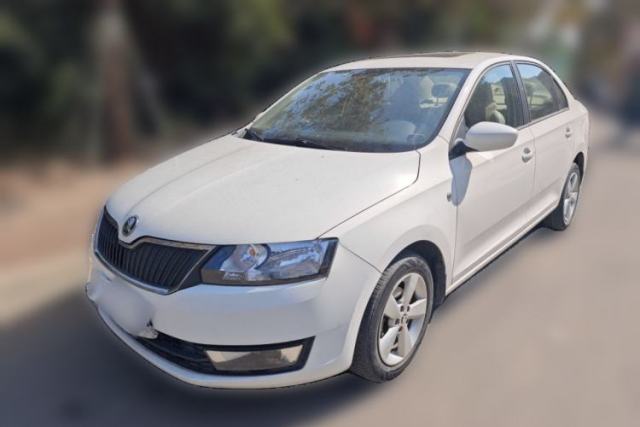 Used Skoda Rapid 2013 1.6L Automatic Smart Selection Model