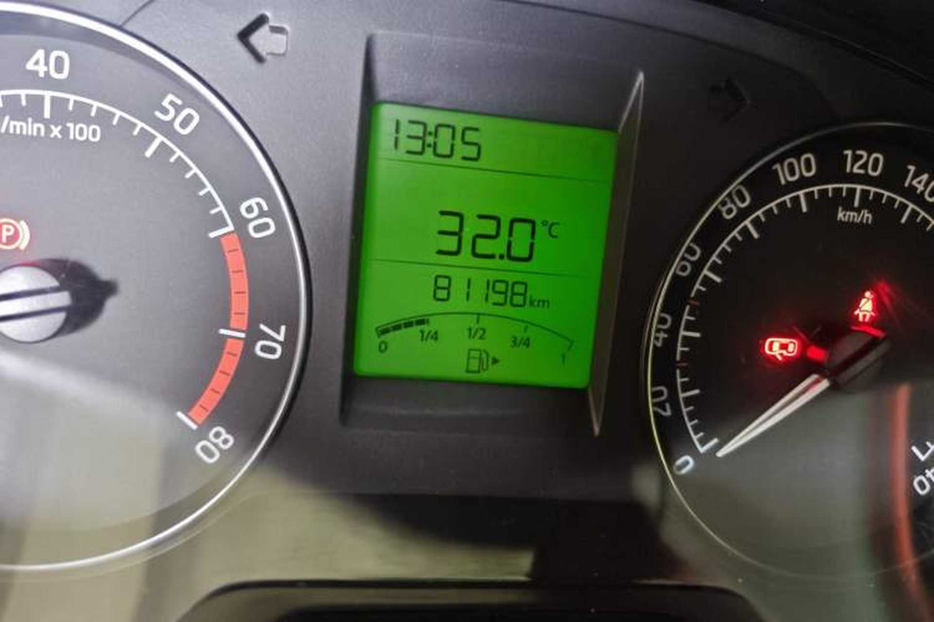 Used Skoda Rapid 2013 1.6L Manual Smart Selection Model Odometer Close Up