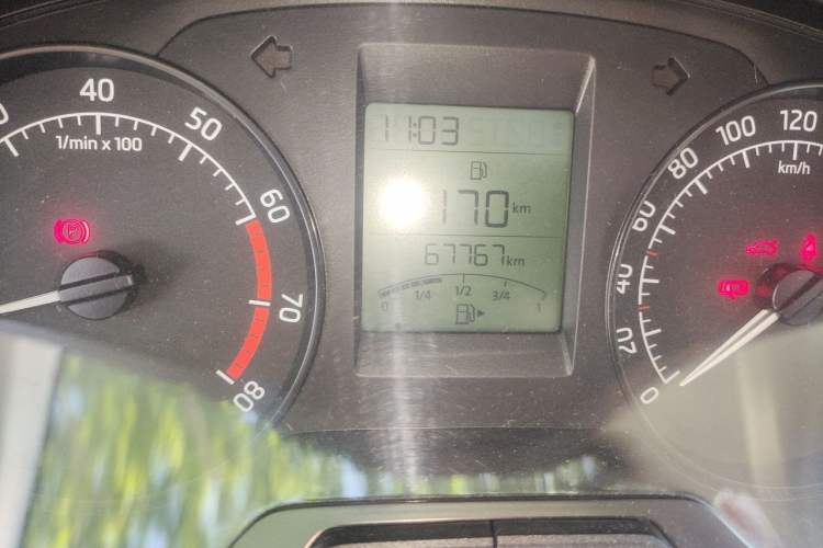 Used Skoda Rapid 2013 1.6L Manual Smart Selection Model Odometer Close Up