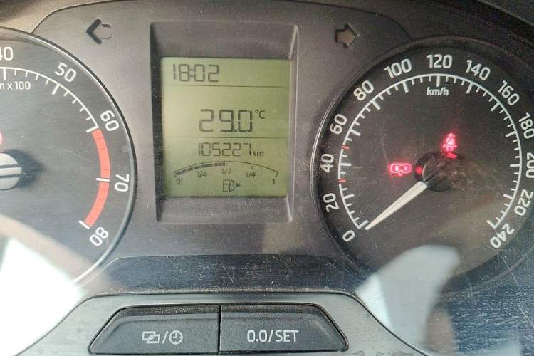 Used Skoda Rapid 2013 1.6L Manual Smart Selection Model Odometer Close Up