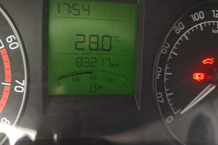 Used Skoda Rapid 2013 1.4L Manual Enjoyment Model Odometer Close Up