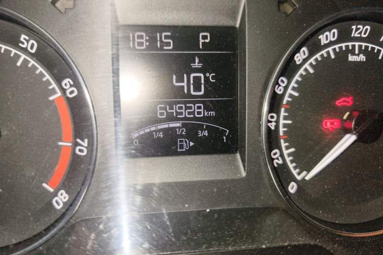 Used Skoda Rapid 2013 1.6L Automatic Preferred Model Odometer Close Up