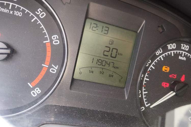 Used Skoda Rapid 2013 1.6L Manual Smart Selection Model Odometer Close Up